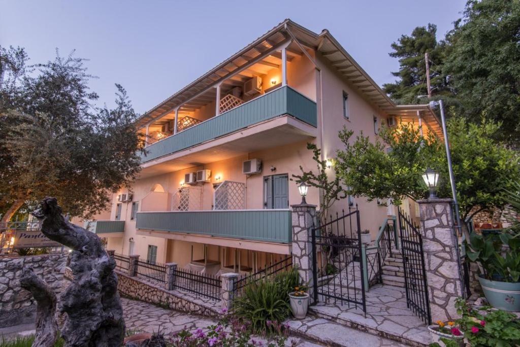Agios Nikitas Olive Tree Hotel
