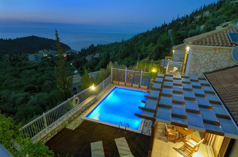 Agios Nikitas resort villas