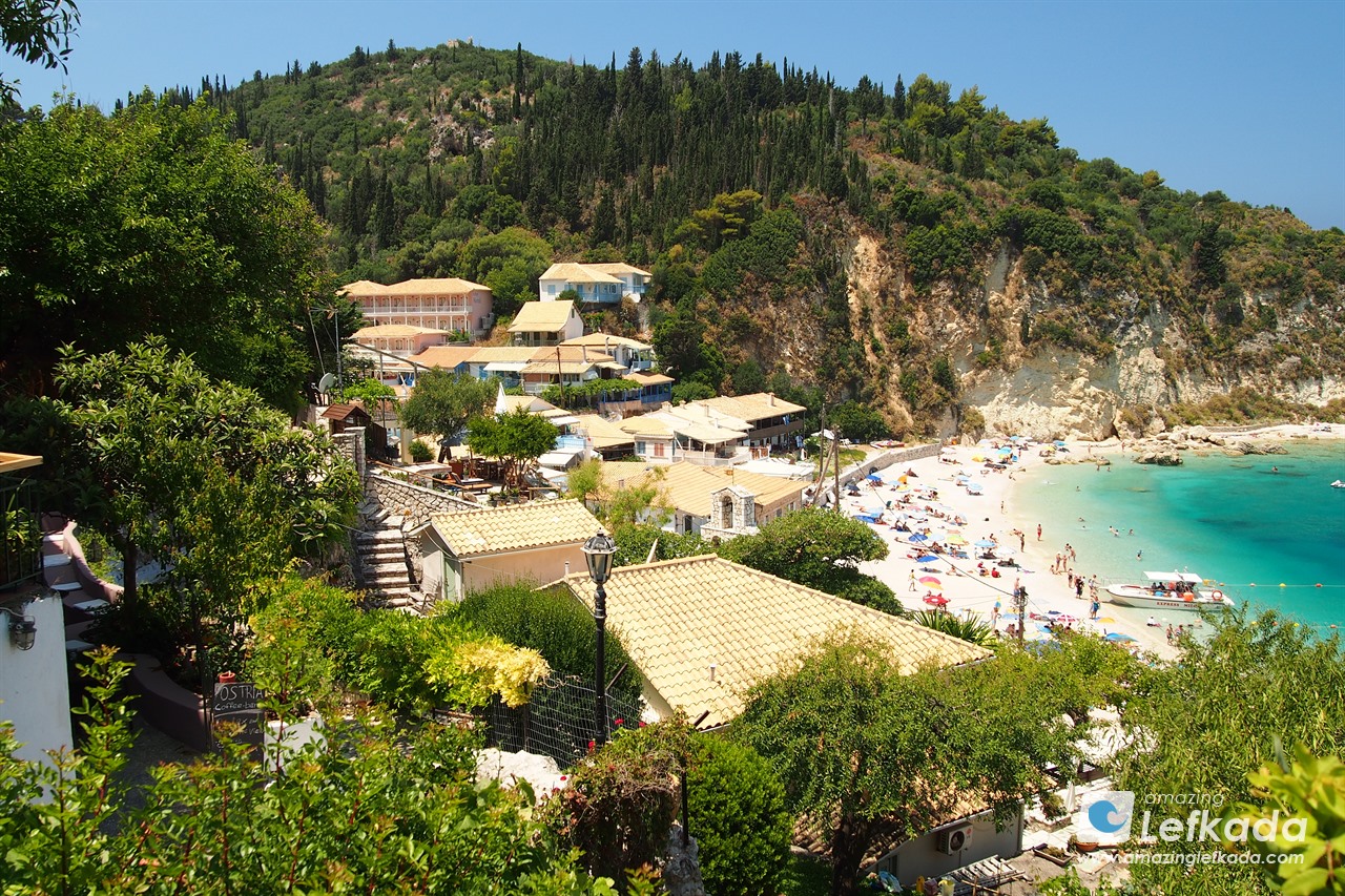 Agios Nikitas beach location and access in  Lefkada
