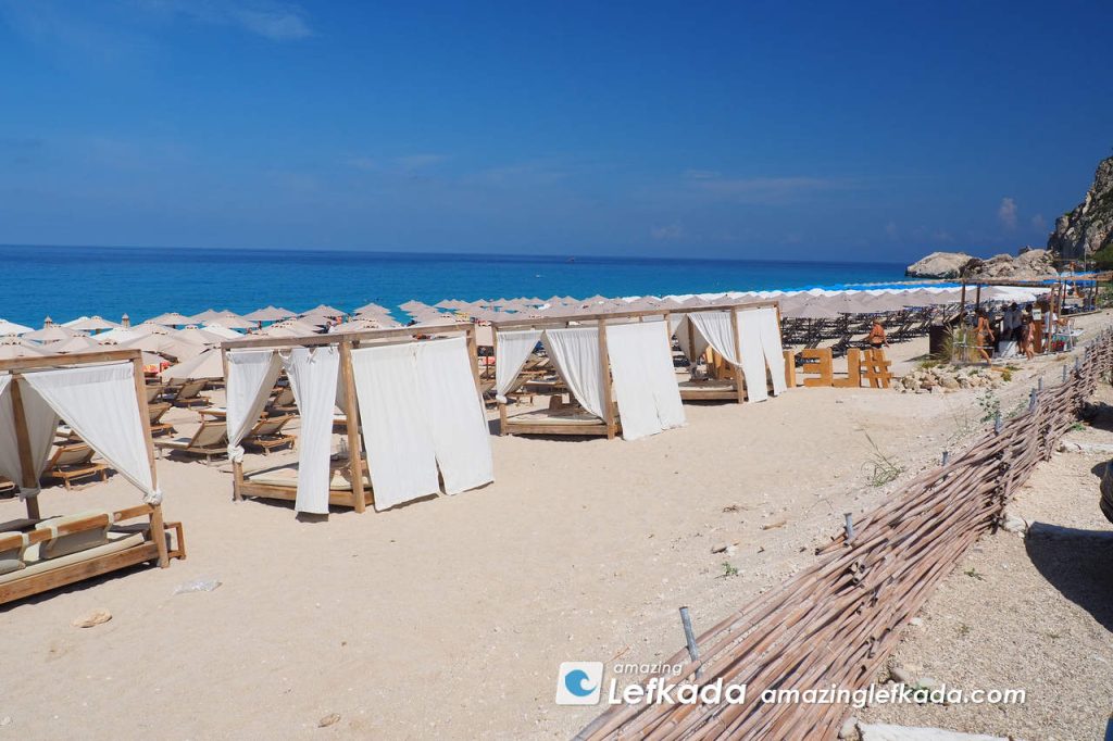 Sunbeds for rent