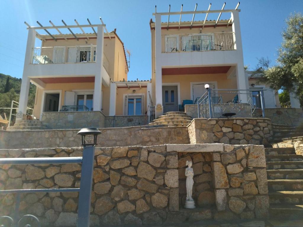Sun and stone villa Lefkada
