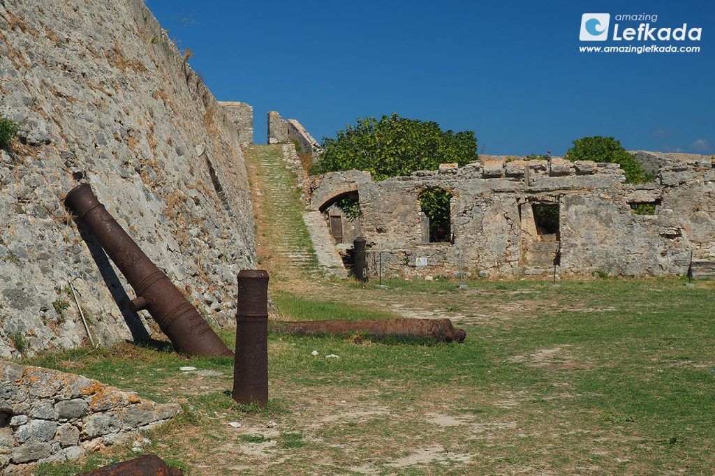 Courtyard inside Agia Mavras fort with old cannons