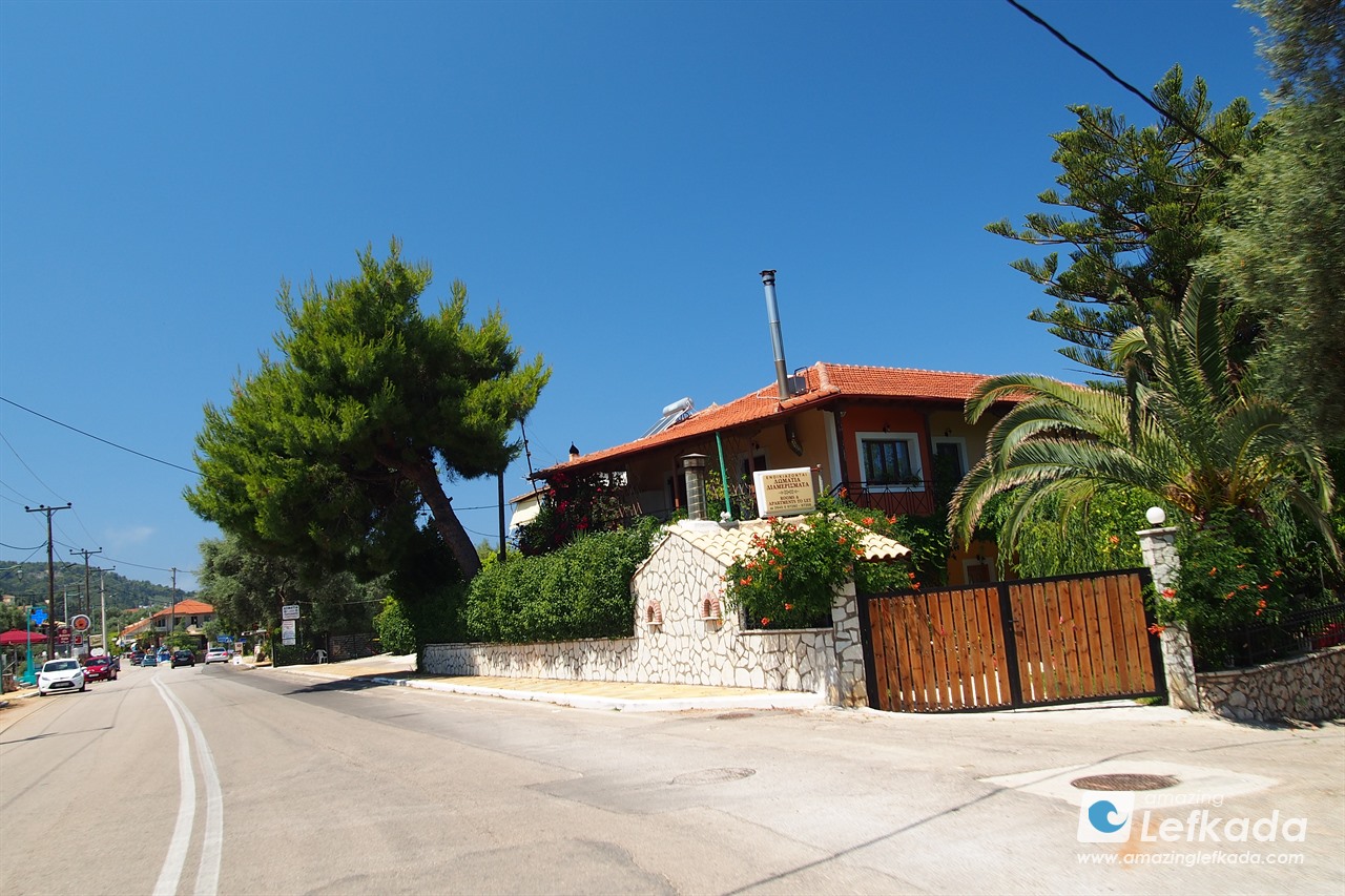 Rooms of Tsoukalades for vacations