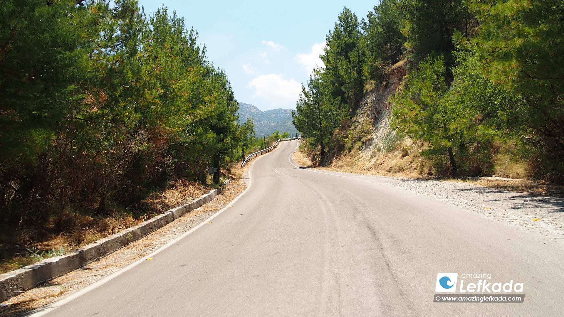 How to driving in Lefkada Island, Greece