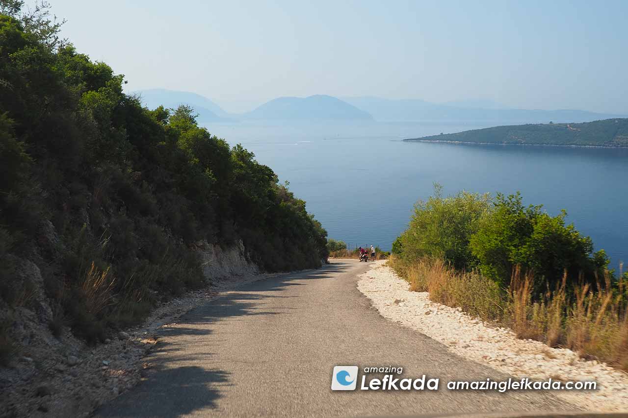 Road conditions and driving to Afteli beach through Evgiros