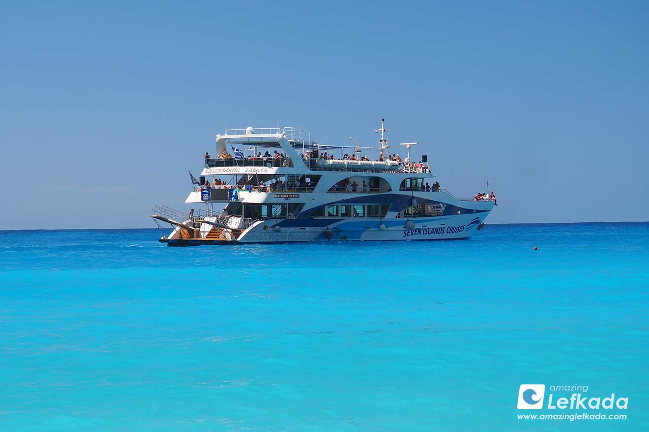 Daily boat trip to Egremni beach