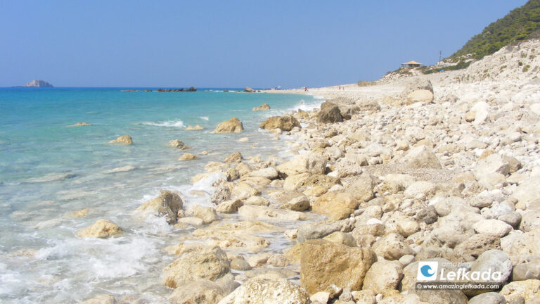 Paralia Gialos beach in Lefkada Island