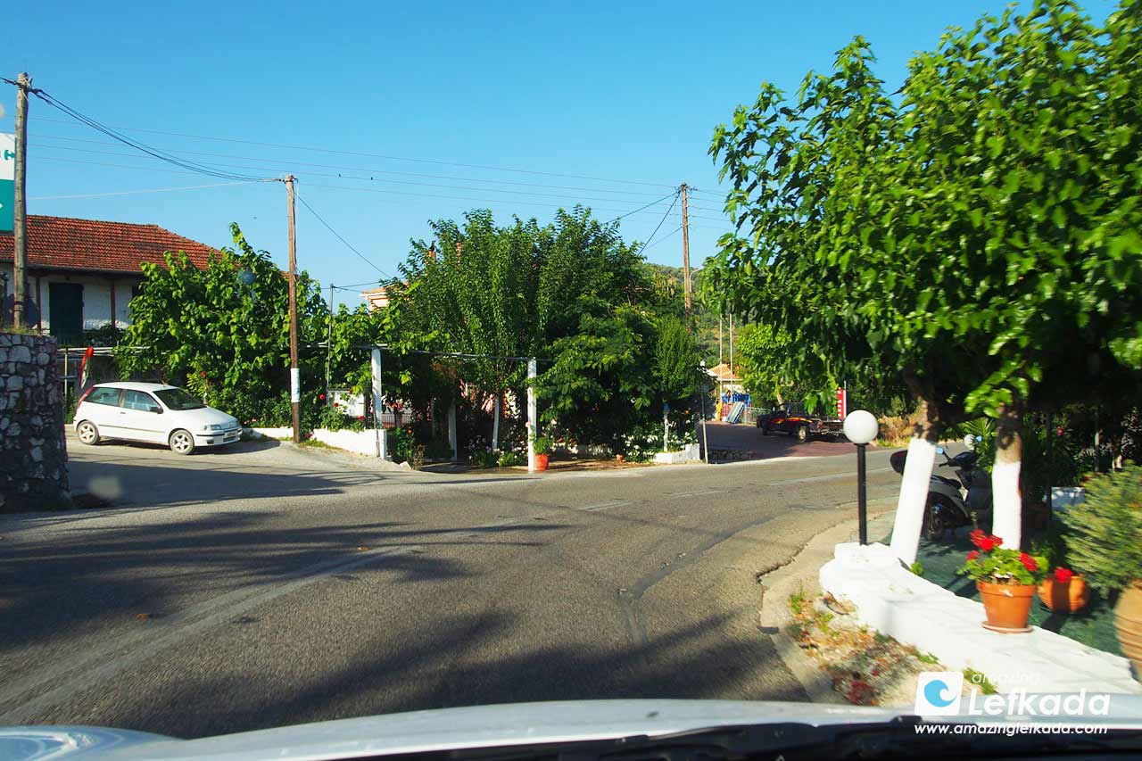 Apartments and studios for stay in Marantochori