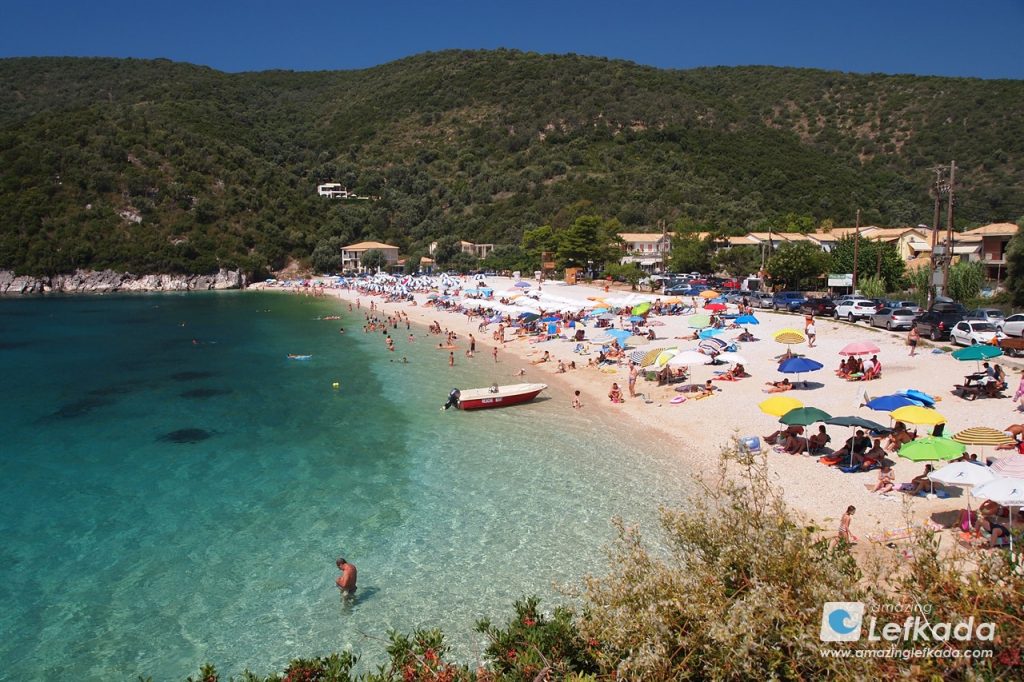 Paralia Mikros Gialos beach