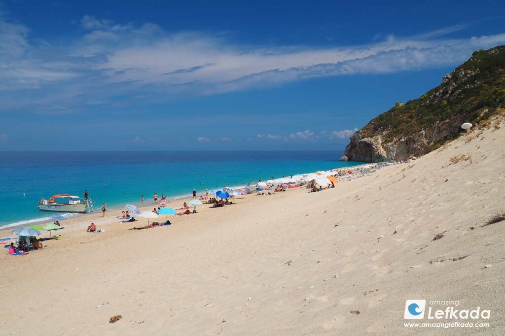 Sand dune in Mylos beach