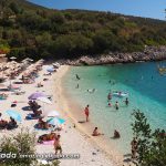 What to find and see in Paralia Ammoussa beach in Lefkada Island