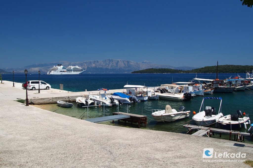Marina of Perigiali with boat trips