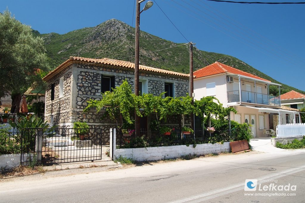 On the street of Perigiali