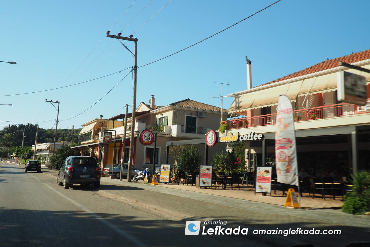 Restaurants and supermarkets in Ligia Restaurants and supermarkets in Ligia